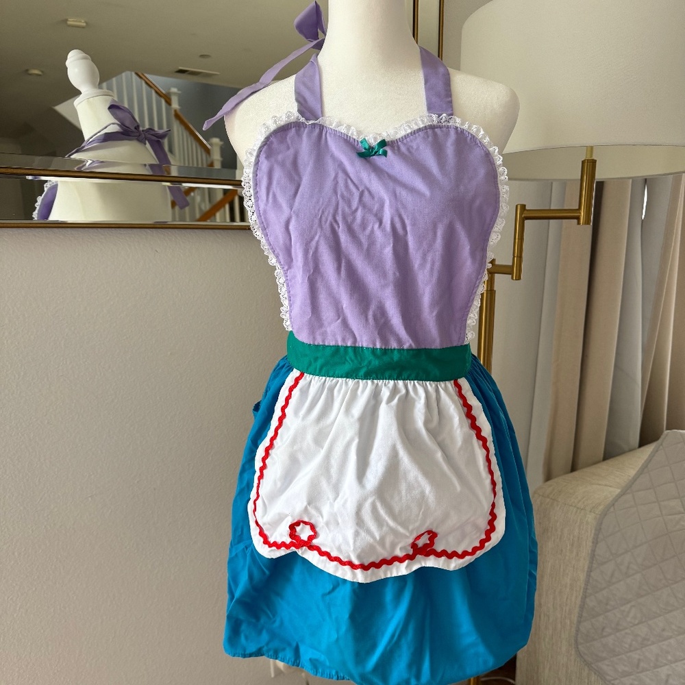 Little Mermaid Ariel princess Women's APRON SIZE: SM/MD